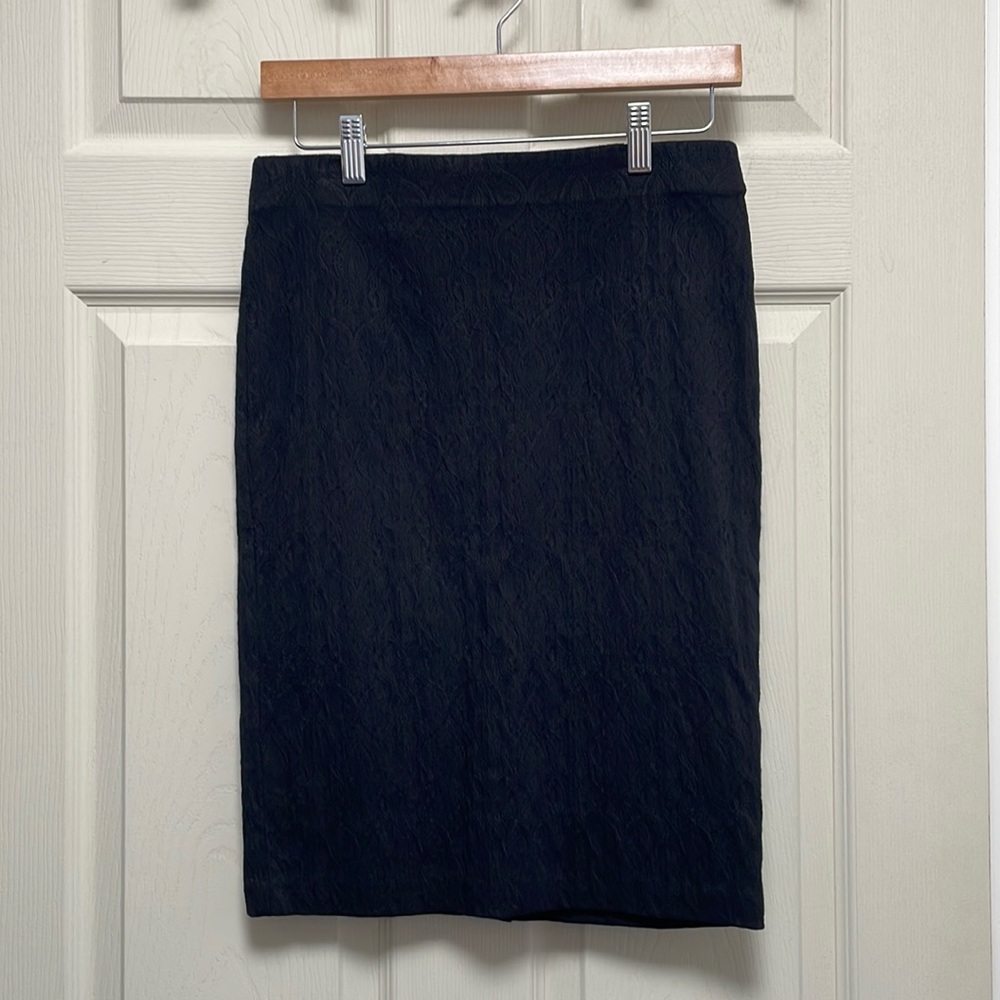 Black Patterned Pencil Skirt